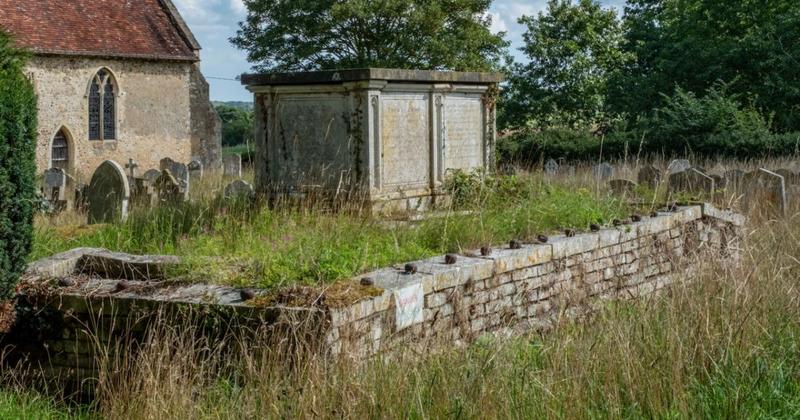Church reveals plans to rescue 'crumbling' 200-year old tomb