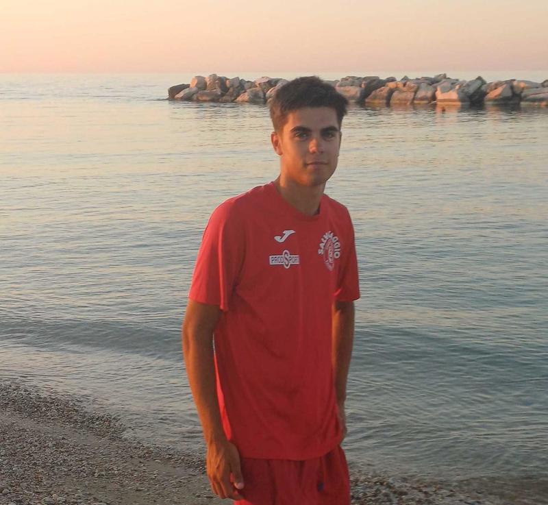FANO A 17 anni salva turista: 