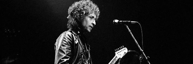 Bob Dylan oye voces