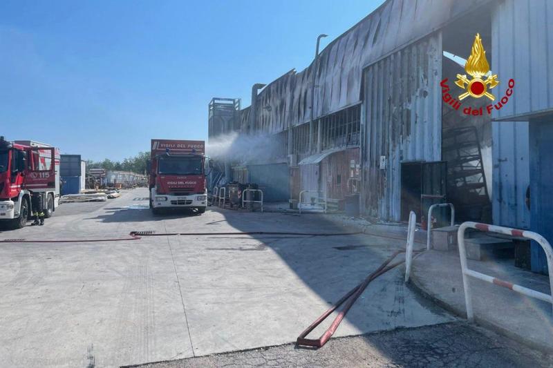 Incendio Fano, le cause del rogo alla Carbon Line: ecco cosa sappiamo