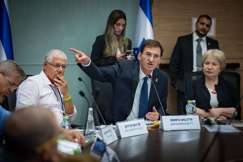 After replacing head of key defense panel, coalition launches new push for Haredi draft bill