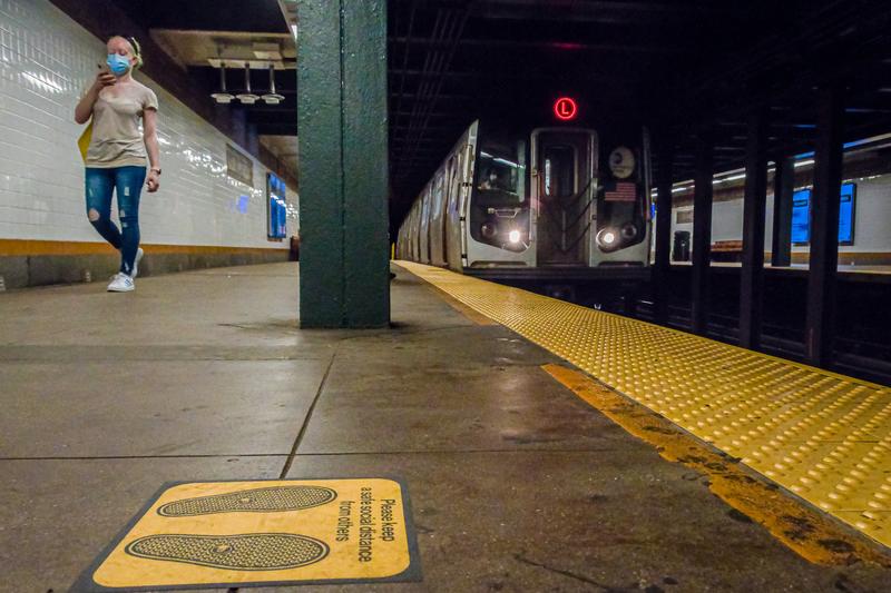 NYC Subway Cleaners Reportedly “Cheated” By Andrew Cuomo Win Back Stolen Wages