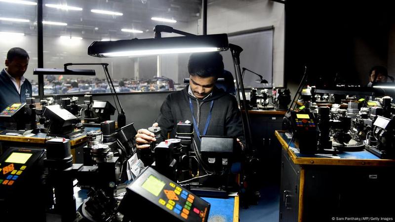 Indian workers fear economic downturn under Trump's tariffs