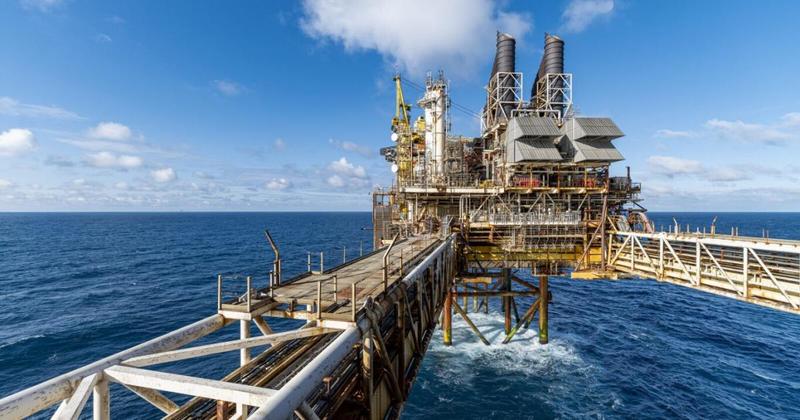 Oil giant hails North Sea performance as it plans hefty job cuts