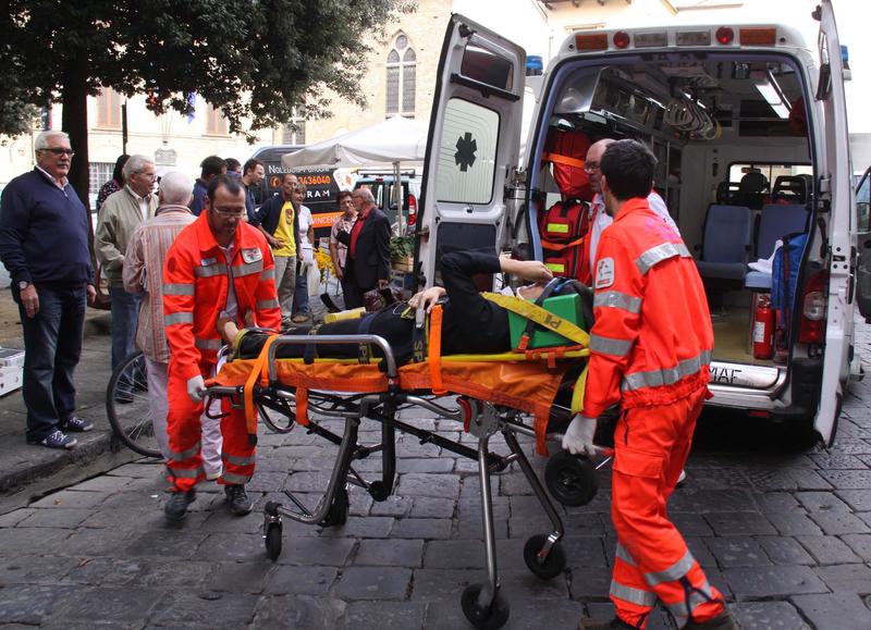Malore sotto l’ombrellone, morta una turista