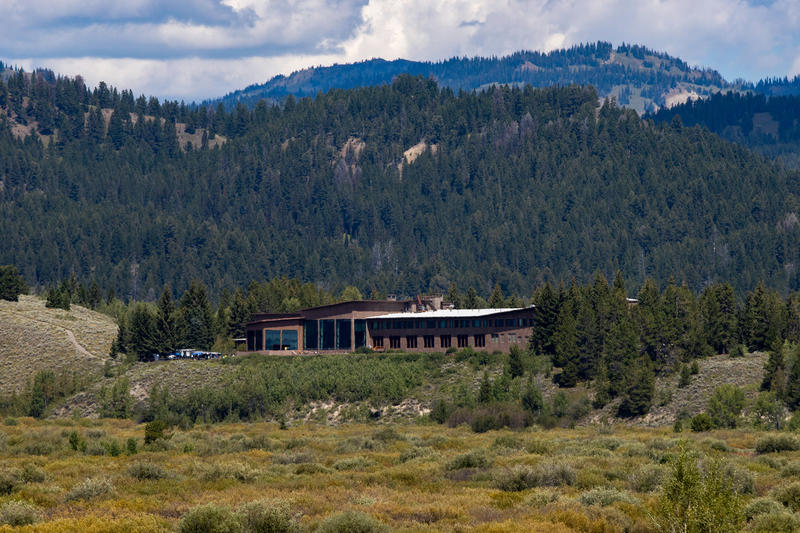 Lodge guests at national park potentially exposed to rabies from bat colony