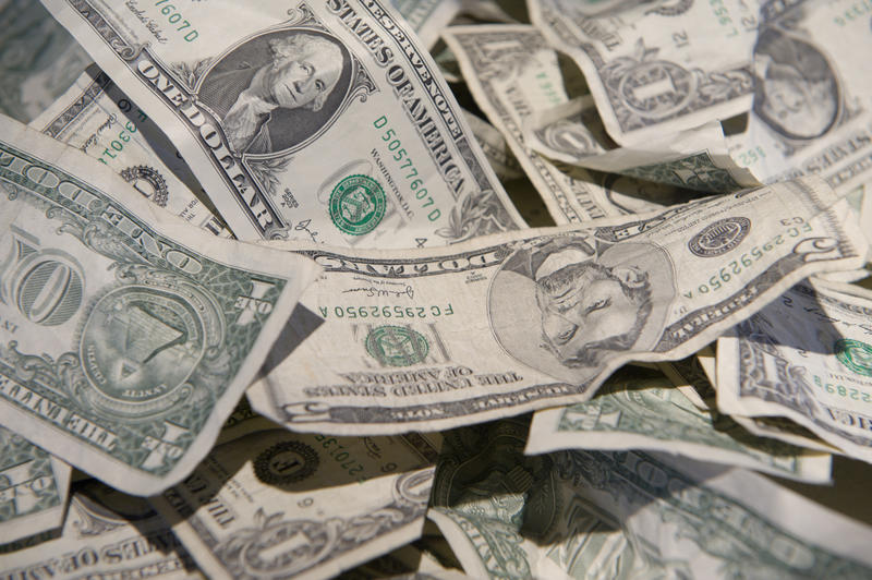 These Billionaires Pledged To Give Away Wealth. Most Are Getting Wealthier