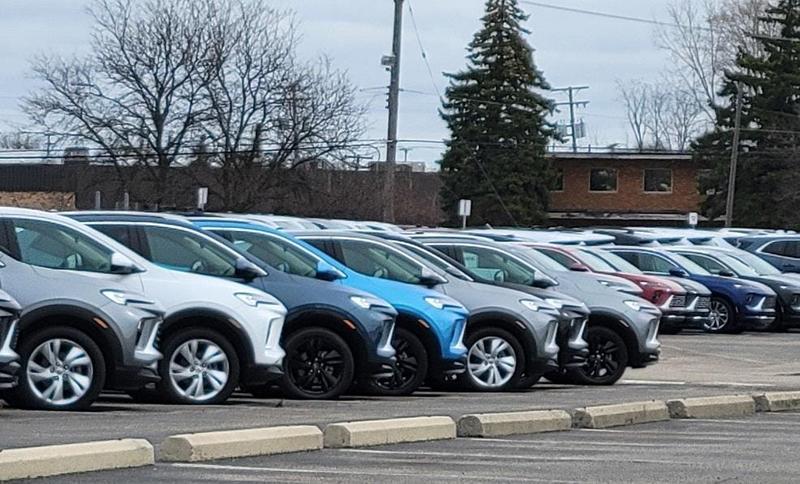 Car Buyers Spared Higher Prices Even As Tariffs Hit Automakers, Report Shows