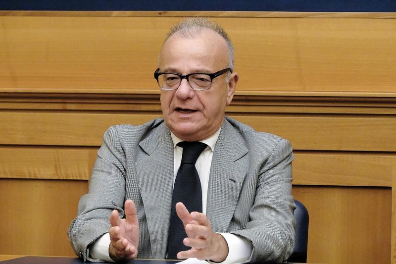 C’era una volta la Balena Bianca ma le baruffe in suo nome ci sono ancora...