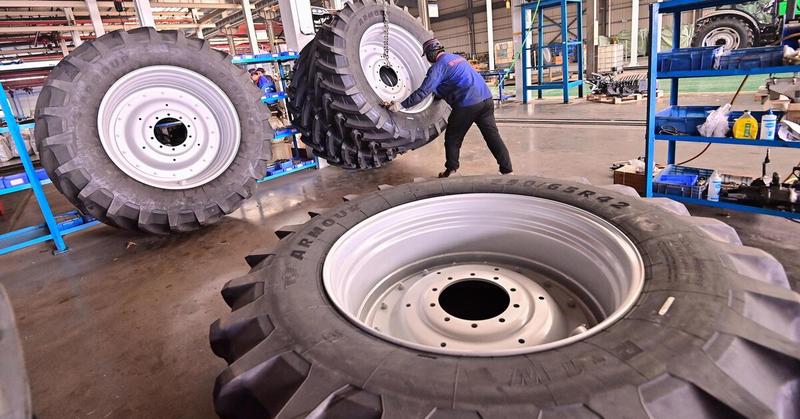 China expands auto investment in Egypt with $1B Suez tire plant