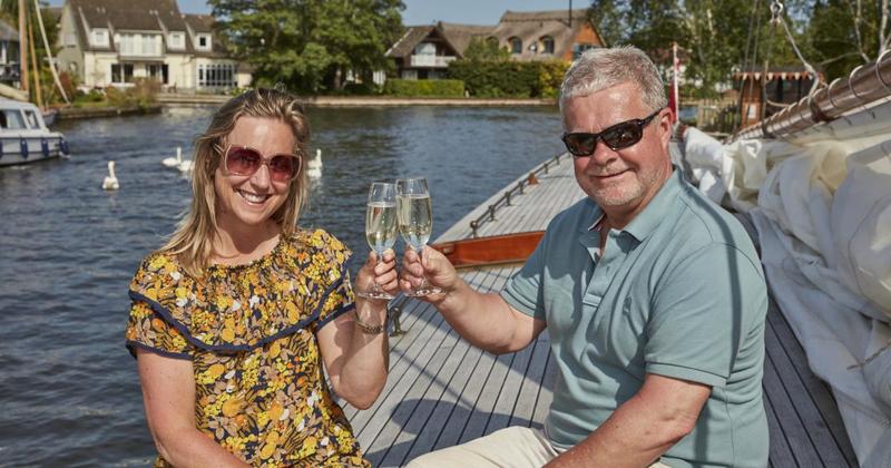 Gin and music event set to take place on historic wherry