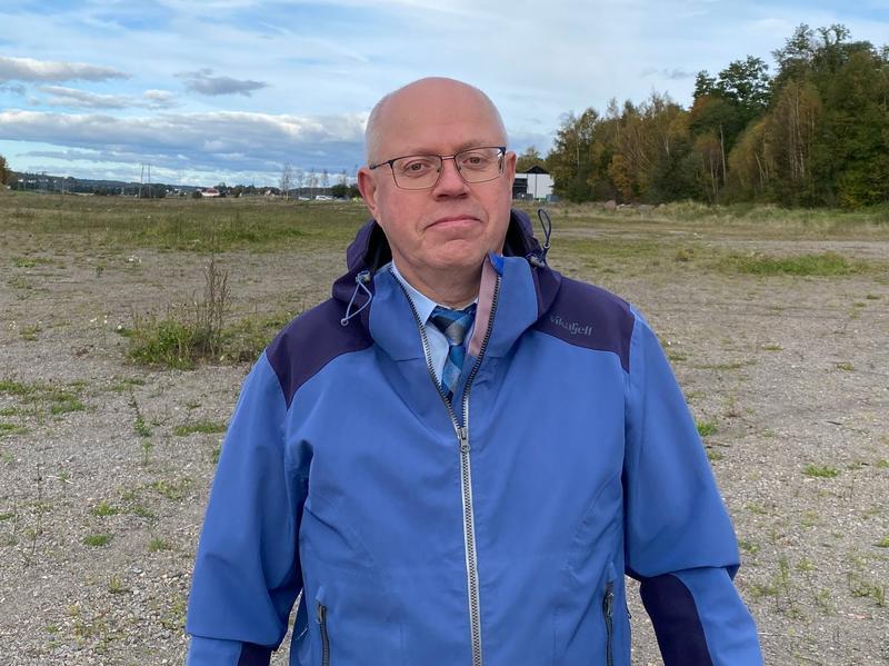 Når lederen av Etikkrådet selv sitter i styrer han skal sjekke