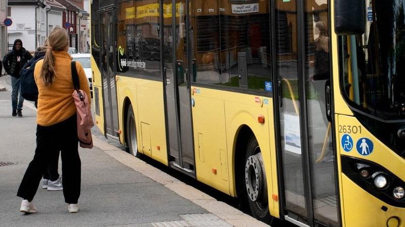 Langt å gå når holdeplasser droppes