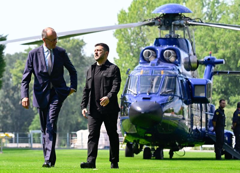 Trump rassicura Zelensky: “Nessun accordo senza il suo ok, tregua subito o conseguenze gravi”