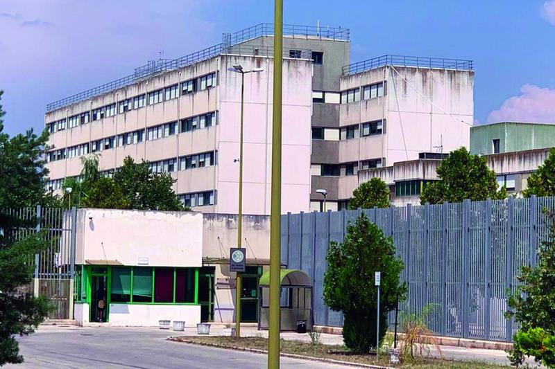 Sulmona, è grave e senza cure: allarme per il caso Cozzolino