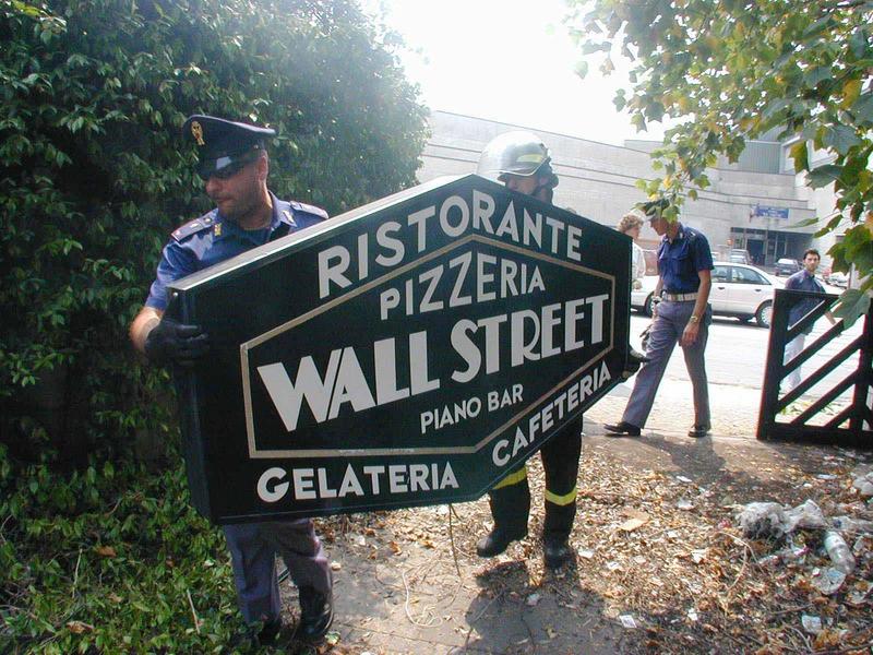 Salva la pizzeria Fiore di Lecco appartenuta al boss Coco Trovato