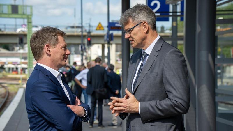 Minister begründet Lutz-Rauswurf: „Lage bei Bahn ist dramatisch“