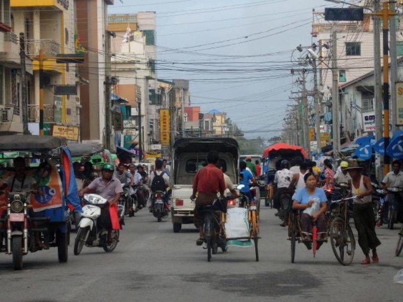 Myanmar’s Rakhine State Sees ‘Dramatic Rise’ in Hunger Due to Conflict, Aid Cuts