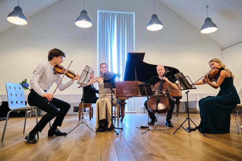 Bruker kulturfeltet for mye penger på administrasjon?