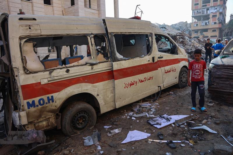 Israel Committing “Medicide” in Gaza as Health Care Workers Starve, Experts Say