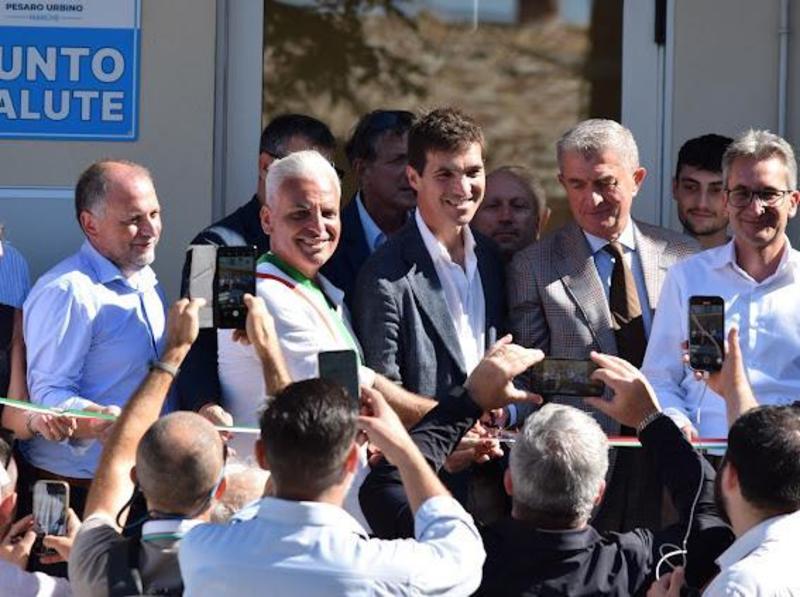 La campagna di Acquaroli: “Sanità e Zes, ecco i risultati. Più risposte sul territorio”