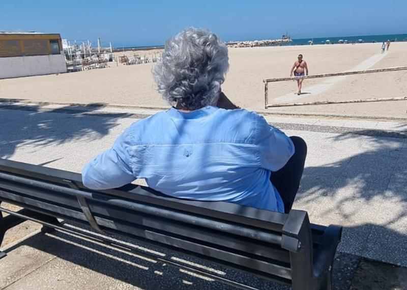 Non lasciamo solo il nostro vicino di casa
