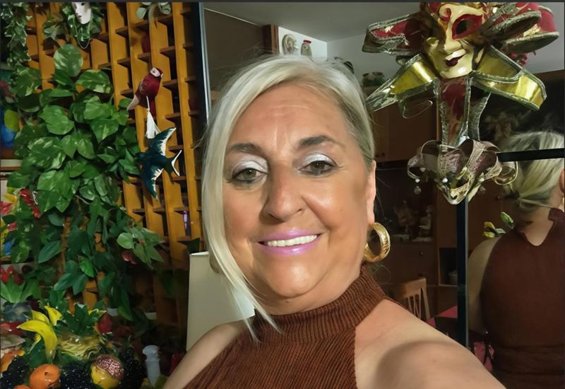 Gli amici di Silvana Damato, la donna trovata morta nella vasca: “Un dramma inspiegabile”. Tutti i punti ancora oscuri