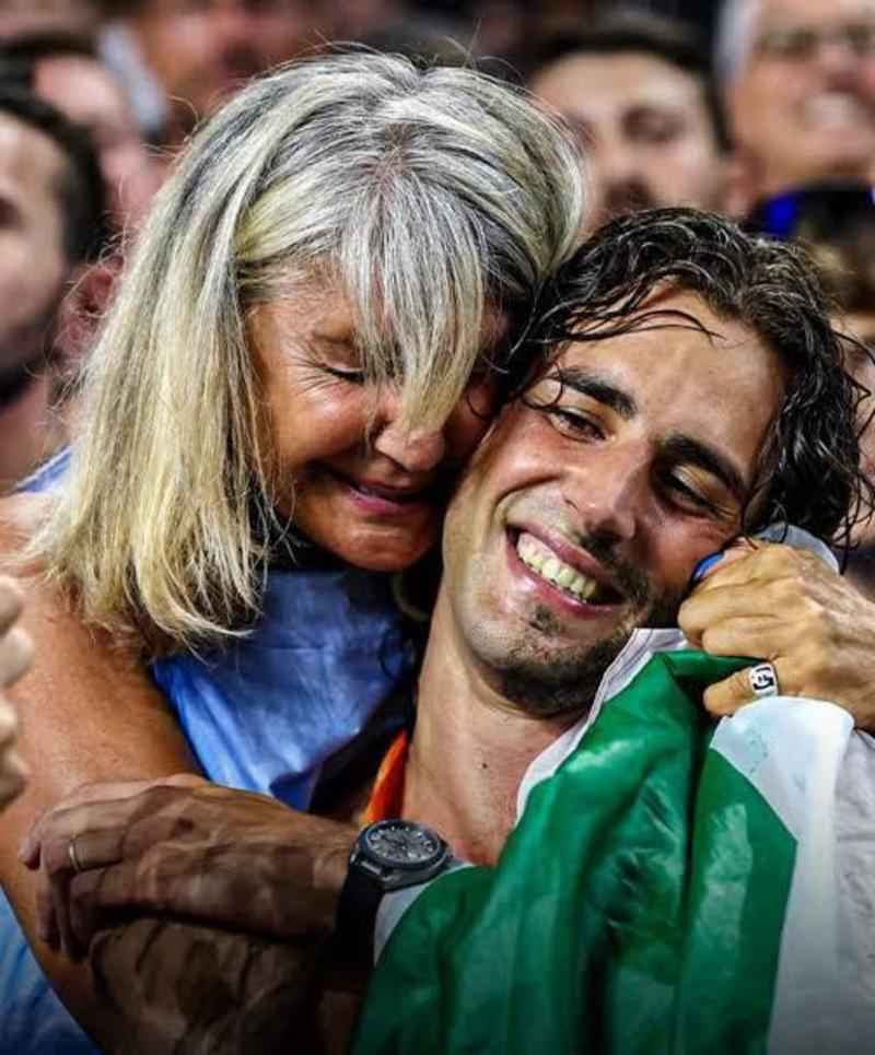 La mamma di Gianmarco Tamberi dopo la nascita di Camilla: “Ora mi preparo a fare la nonna sprint” /