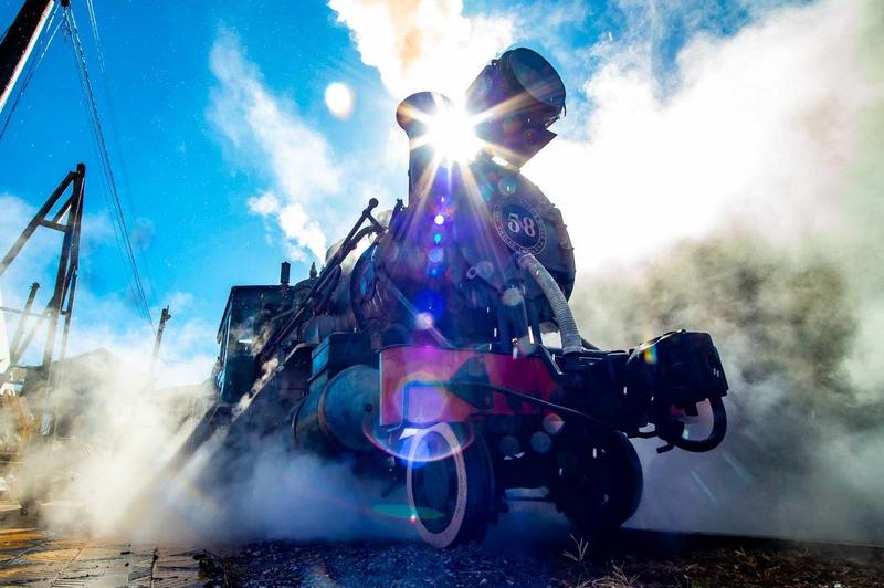 Locomotivas a vapor e a diesel voltam a viajar pelos trilhos da Sorocabana