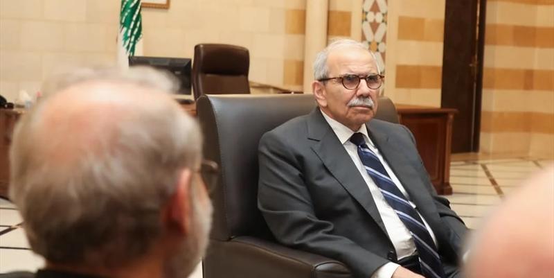 تدخُّل لاريجاني يصطدم بواقع الدولة؟