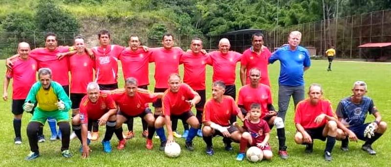 SAB-16A: “Jornada amistosa” del fútbol máster – súper máster en La Cejita