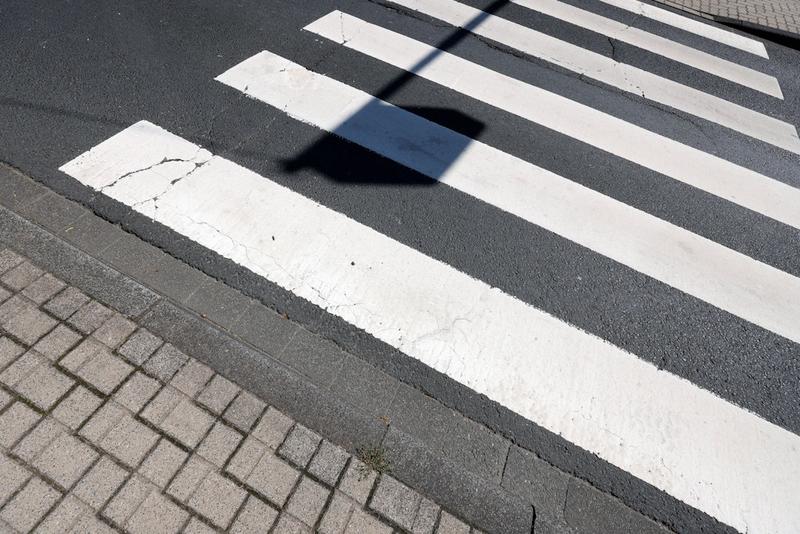 Willkommen in Deutschland: Wie ein selbstgemalter Zebrastreifen zum Politikum wird