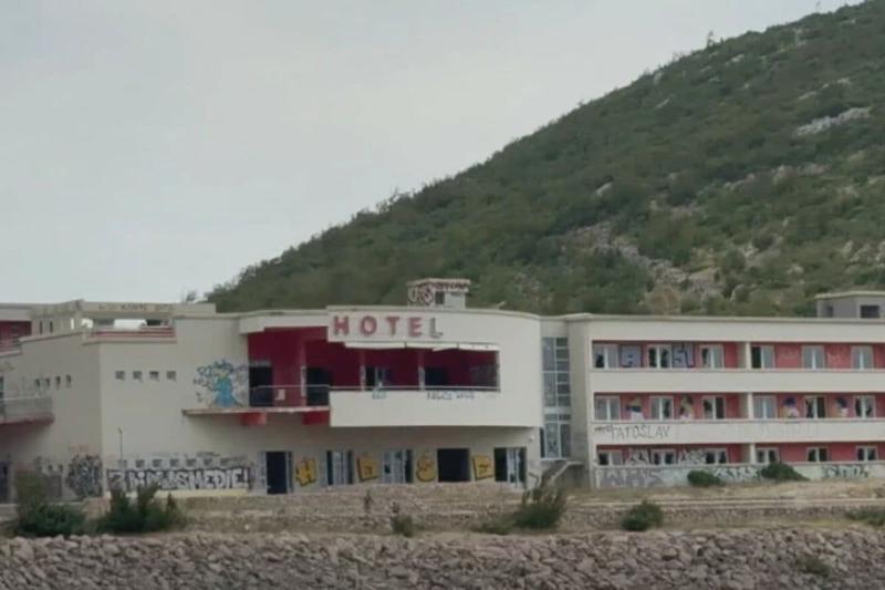 Ukleto odmaralište na vratima Dalmacije traži koncesionara
