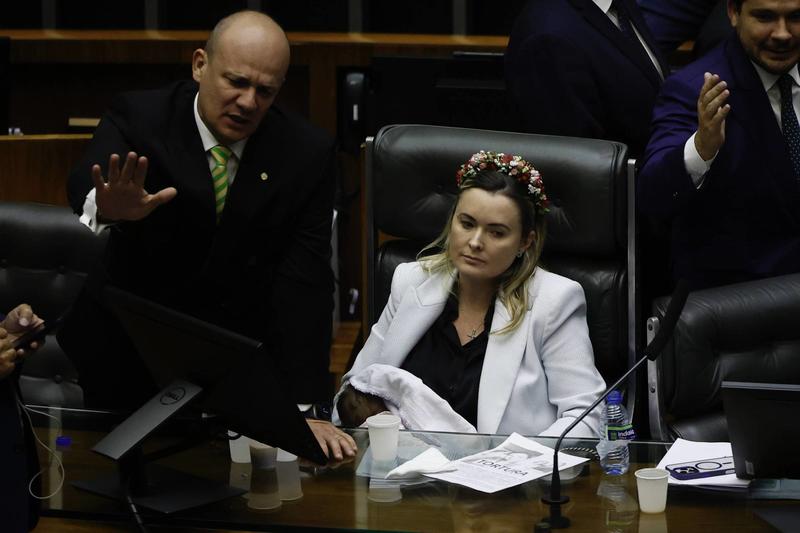 O aleitamento do caos