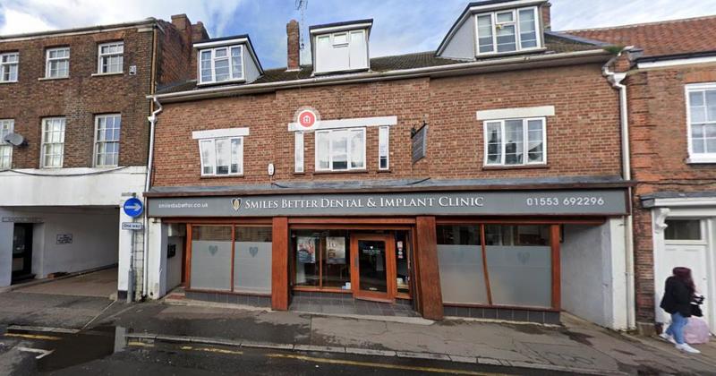 Plans for three new homes above town centre dental practice