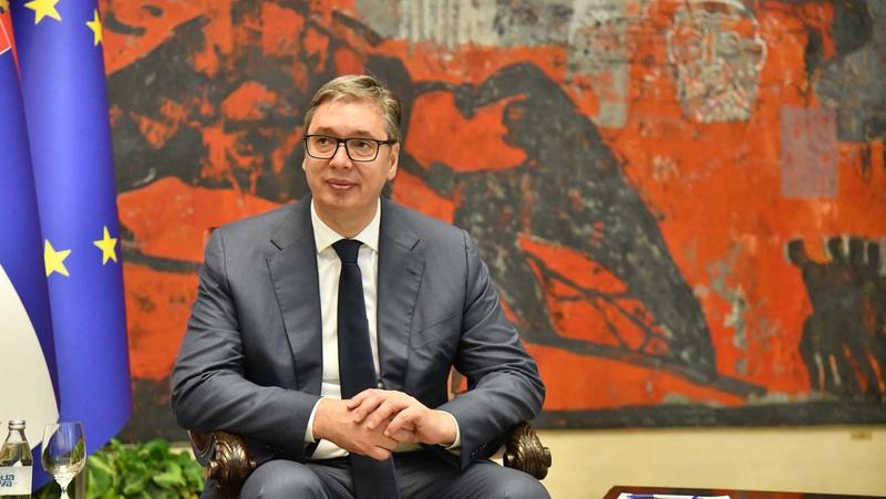 Nedolično ponašanje Aleksandra Vučića