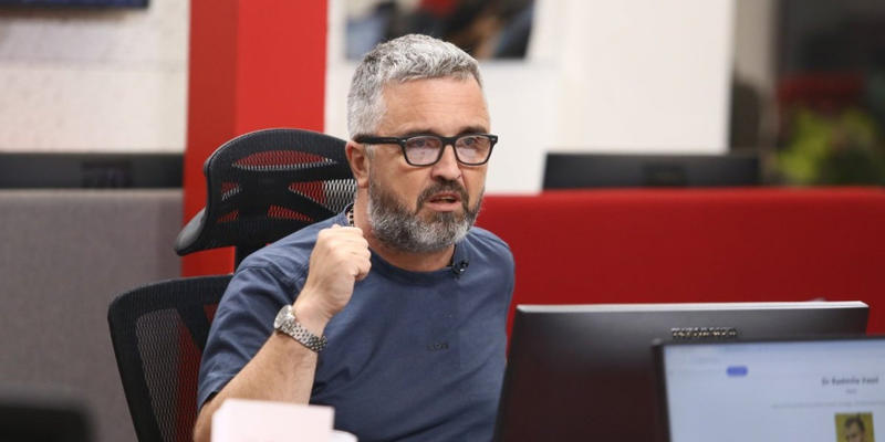 DOSTA ZLOČINA! Kolumna Dragana J. Vučićevića: Građani po Eker