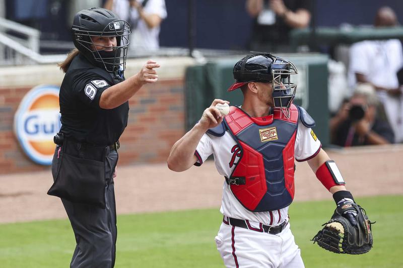 Bassett: Area collector reveals rare baseball card of MLB umpire Jen Pawol
