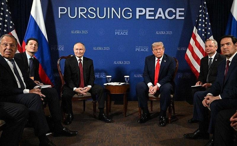 Trump-Putin görüşmesi