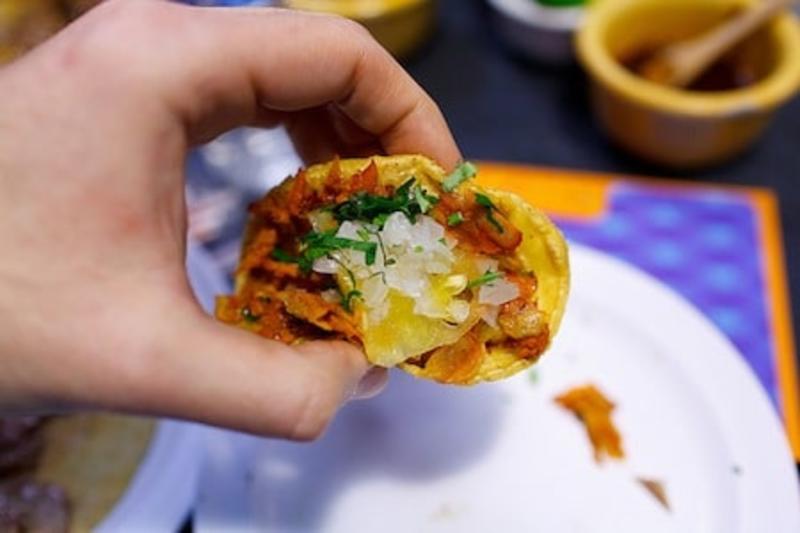 Menudo compendio de poesía comestible