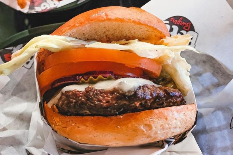 'A tough call': Santa Cruz burger restaurant calling it quits after 15 years