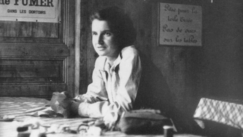 Rosalind Franklin : la scientifique derrière la découverte de la structure de l’ADN, bien trop longtemps invisibilisée