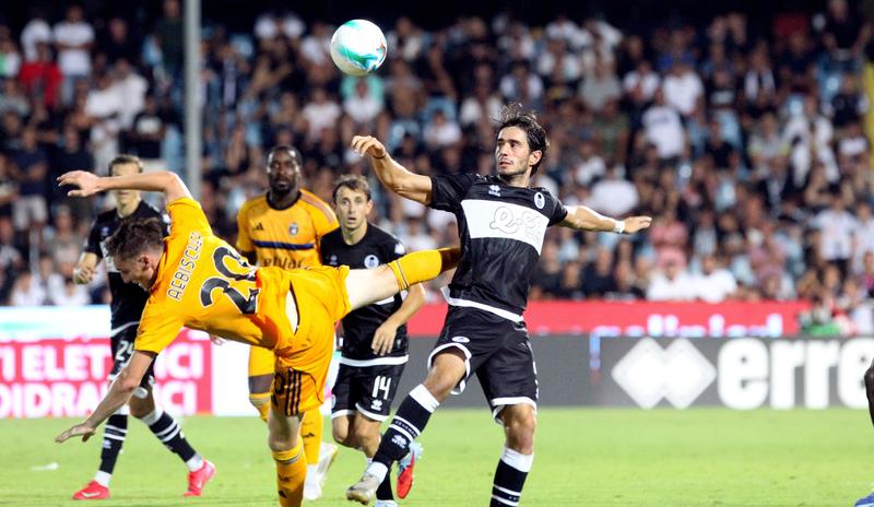Il Cesena fa paura al Pisa e finisce ko solo ai rigori