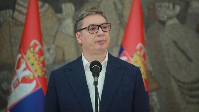 Vučić se obratio javnosti: Zemlja nam je u opasnosti, banda vlada ulicama, pitanje dana kada će nekoga da ubiju