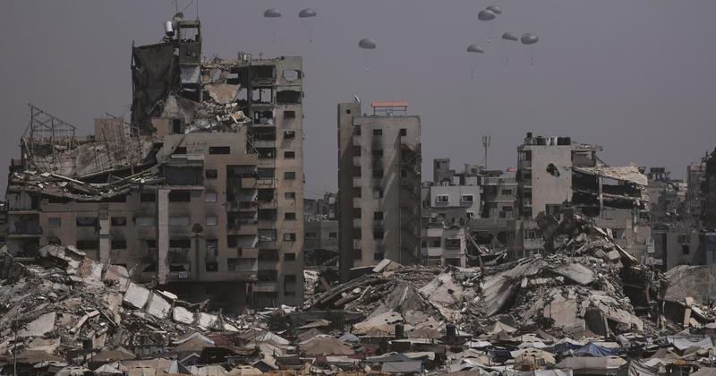 Viewpoints: My evacuation from Israel was a stark reminder of my American privilege