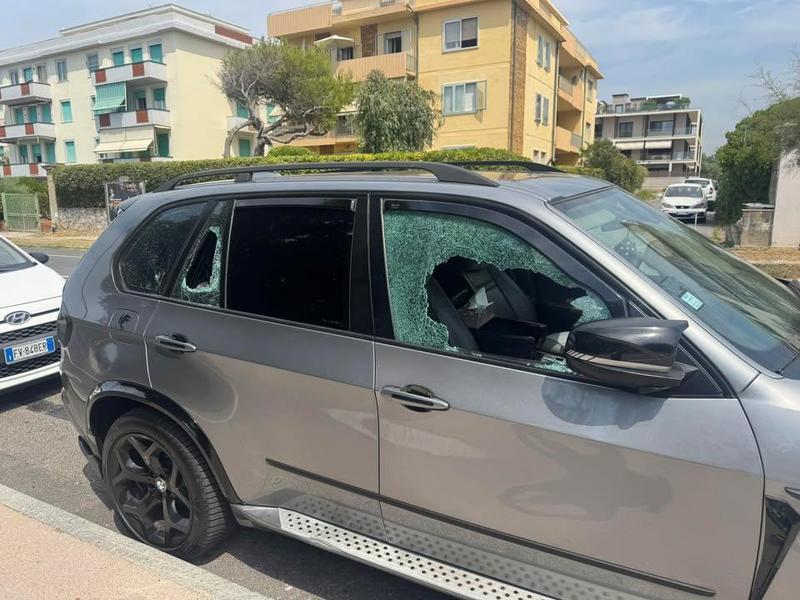 Livorno, spacca un'auto ad Antignano per rubare: arrestato a 19 anni - Chi è