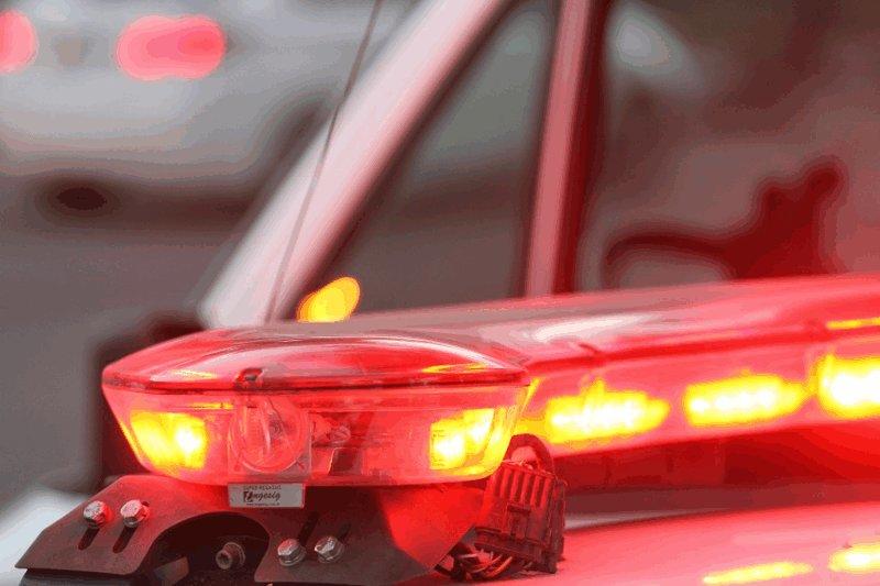 Polícia investiga homicídio após homem ser encontrado morto dentro de residência em Janaúba