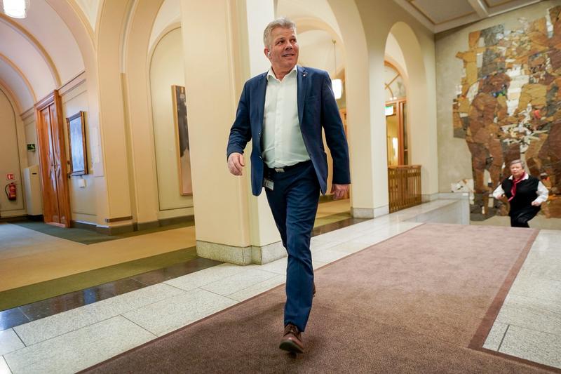 Frp i regjering setter EØS-avtalen i spill