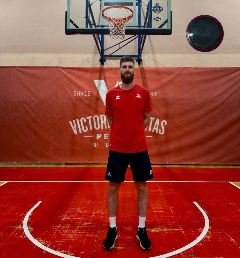 Vuelle ecco Miniotas, ora si chiude il roster