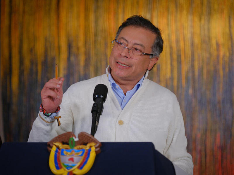 Las alocuciones de Petro ahuyentan a un tercio de los televidentes